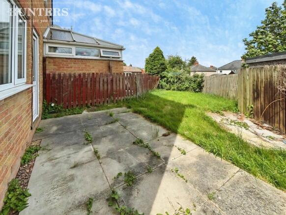 3 bed Semi-Detached to rent Image 12