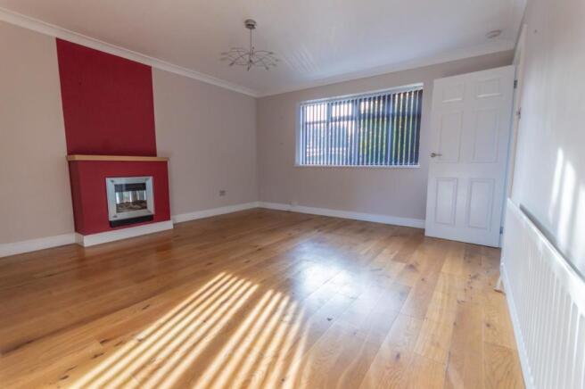 112 Wyre Hill 03.JPG