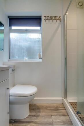 Shower Room.jpg