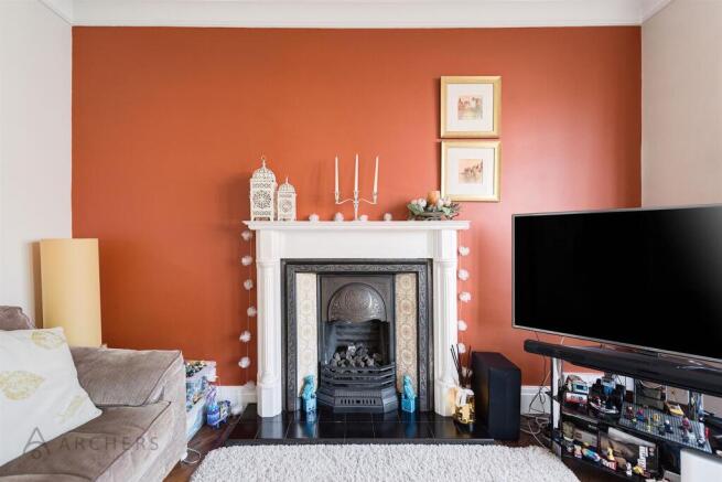 3 bed Semi-Detached for sale Image 10