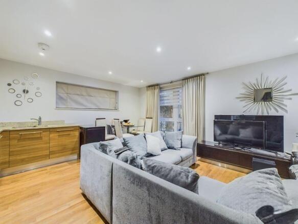 Davidson Frost-Wellings, DFW, Attlee Court, Living