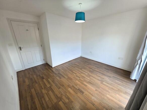 2 bed Apartment for sale Image 9