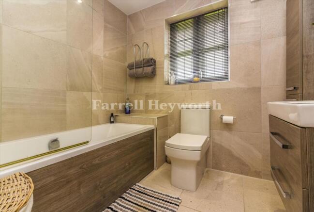 Bathroom image 2