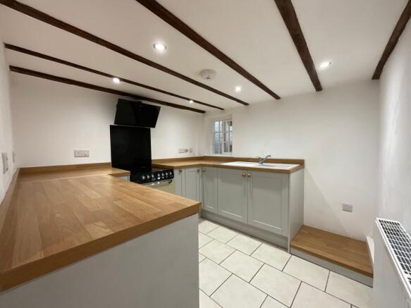 3 bed Terraced for sale Image 10