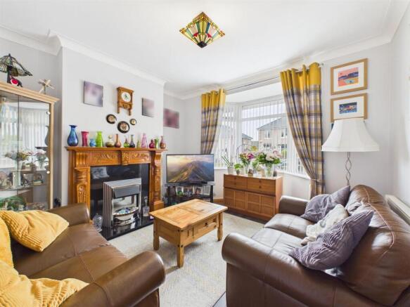 Open Plan Kitchen & Dining Room
