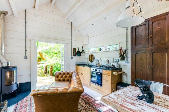 Log cabin