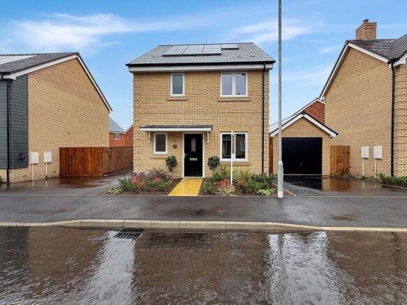 3 Bedroom Detached in CM6 4FZ