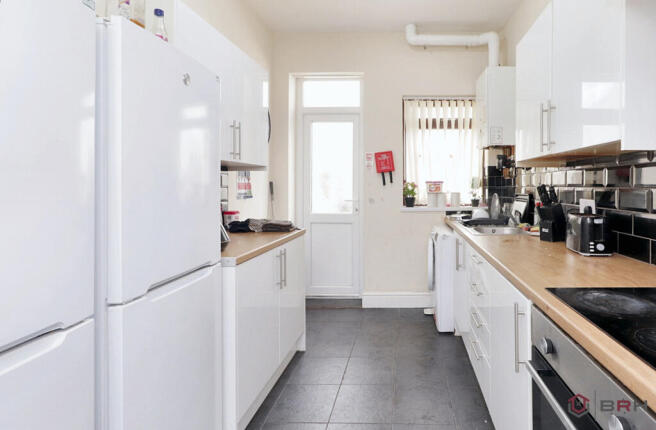5 bed House of Multiple Occupation for sale Image 5