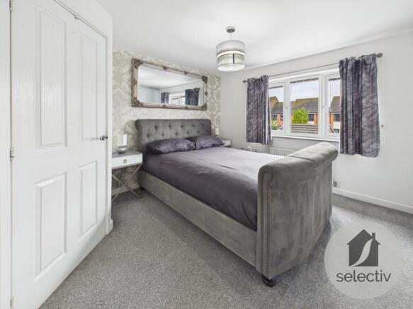 4 bed Detached for sale Image 9