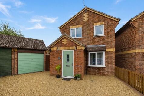 Thyme Close, Thetford, IP24