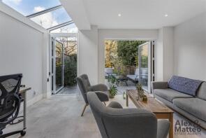 16, Edric Road, London SE14 5EL