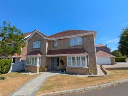 12, Rushclose, Shanklin PO37 7NW