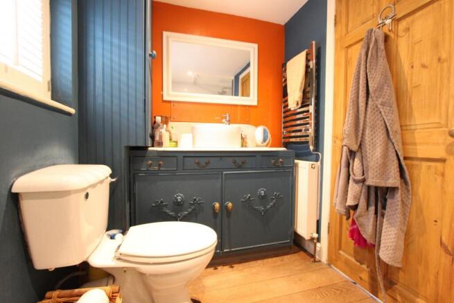 Photo 11