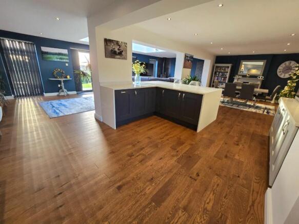 Kitchen 2