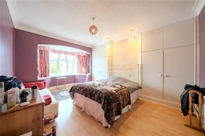 6 bed Detached for sale Image 6