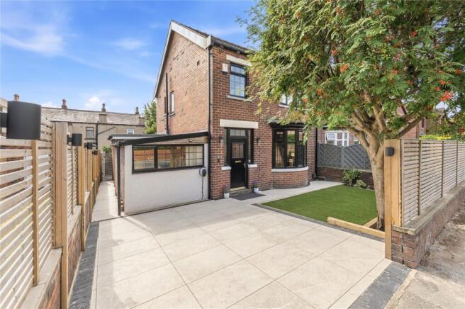 4 bed Semi-Detached for sale Image 12