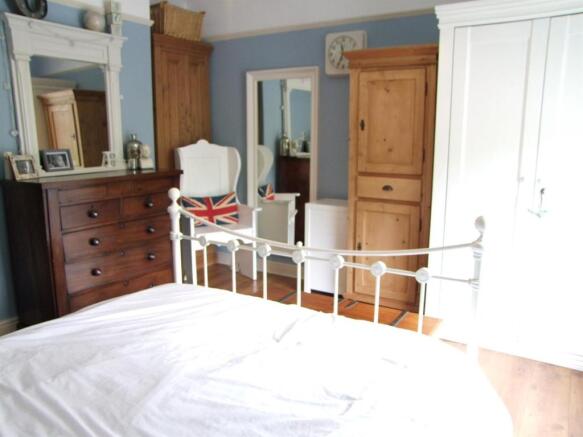 Photo 11