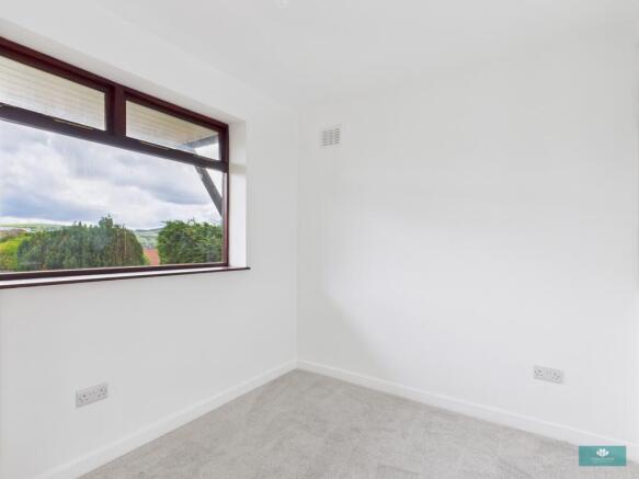 2 bed Bungalow for sale Image 8
