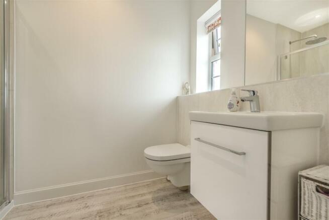 Ensuite shower room