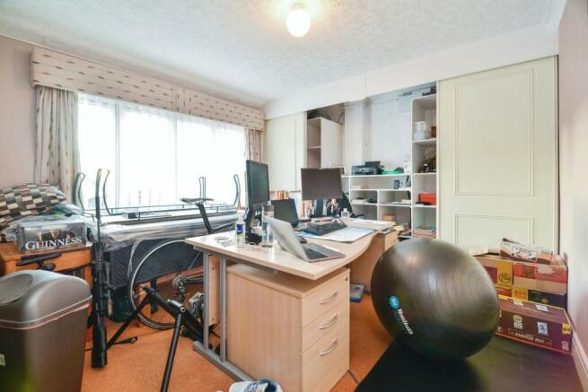 4 bed Detached for sale Image 12