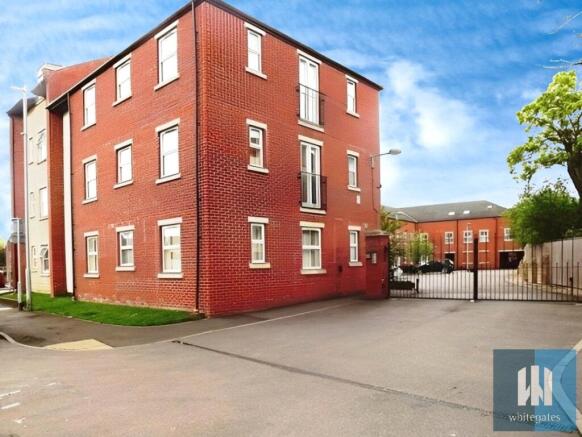 2 bed Apartment for sale Image 8
