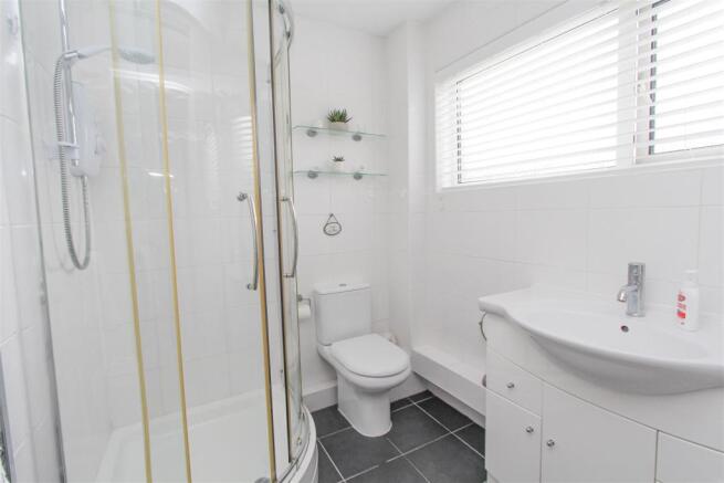 Shower Room.jpg