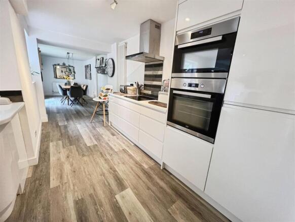 Dining Kitchen