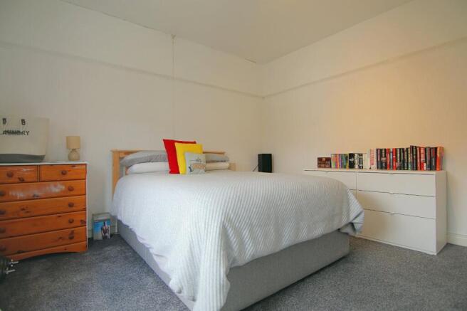 2 bed Terraced for sale Image 9