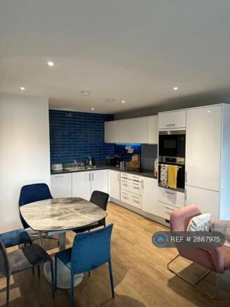 Kitchen (Open Plan With Living Room)