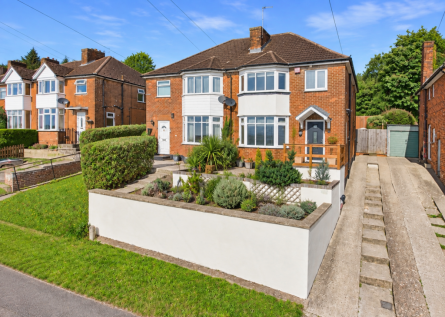 White Close, Downley, High Wycombe, Buckinghamshire