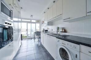 Flat 43, 32 Beckett House, Lingham Street, London SW9 9DD