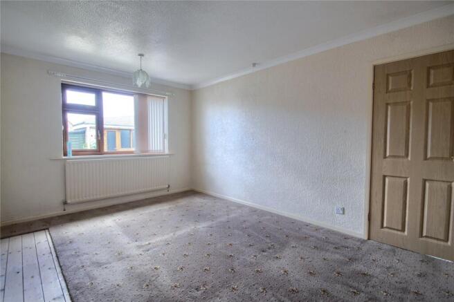 2 bed Bungalow for sale Image 6
