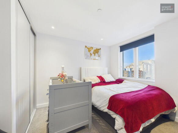 47 St Johns Road, Watford, WD17 1DF photo 4