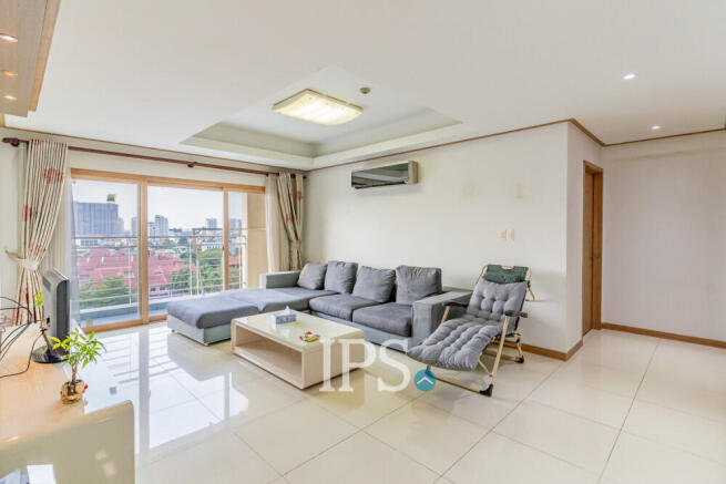 9th Floor 3 Bedroom Condo For Sale - De Castle Noblesse, Beoung Kak 1, Phnom Penh
