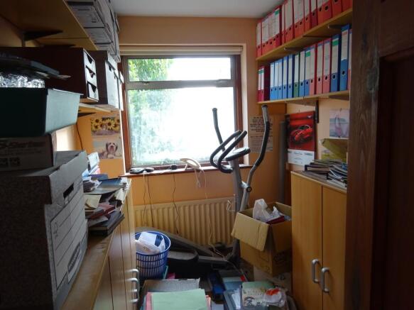 Photo 8