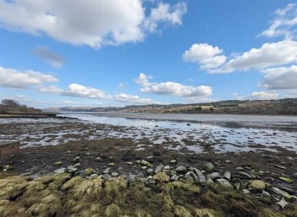 Lochnell Street, Lochgilphead, PA31