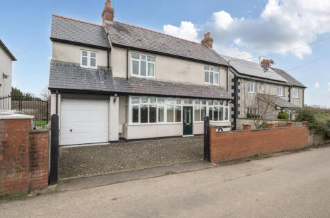 Vicarage Lane, Weston Rhyn, Oswestry, Shropshire, SY10