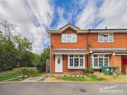Edward Close, Aylesbury