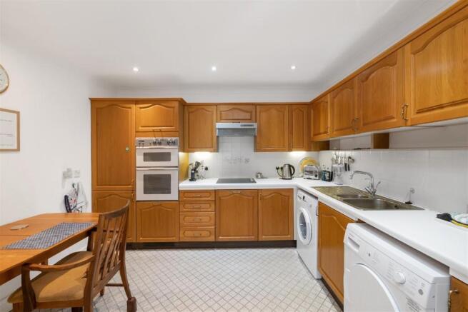 Kitchen/Breakfast Ro