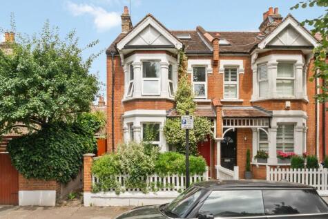 Eridge Road, Bedford Park borders, Chiswick, W4