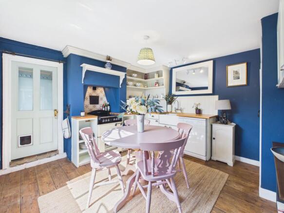 Kitchen/Dining Room