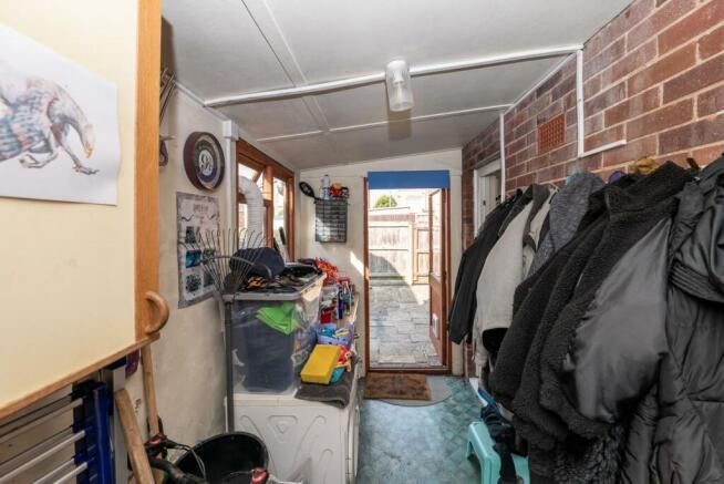Utility/Boot Room