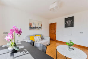 37, Baddeley House, Vauxhall Street, London SE11 5NJ