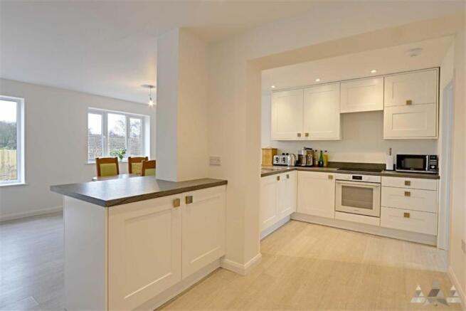Living Room / Kitchen
