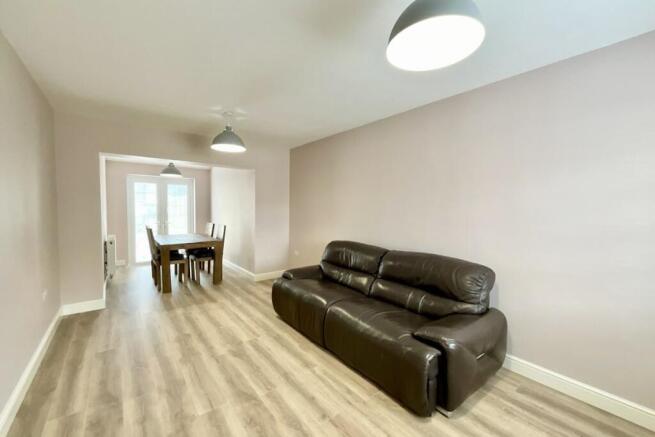 lounge/diner