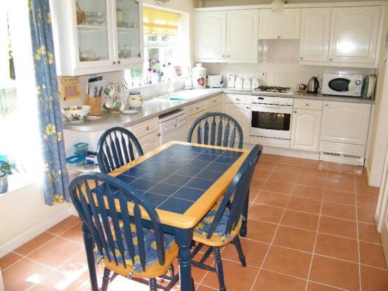 Kitch Breakfast Rm