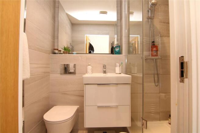 2 bed Flat for sale Image 12