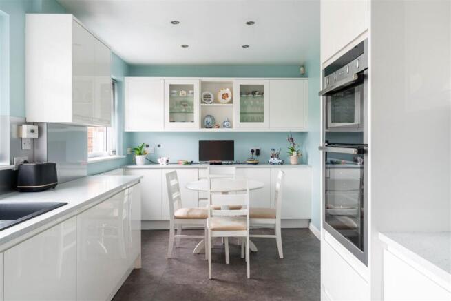 Kitchen-2.jpg