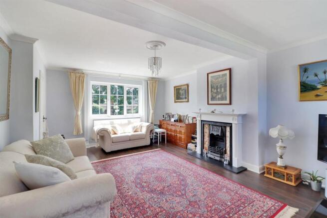Sitting Room.jpg