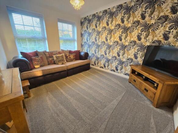 Reception Room / Bedroom